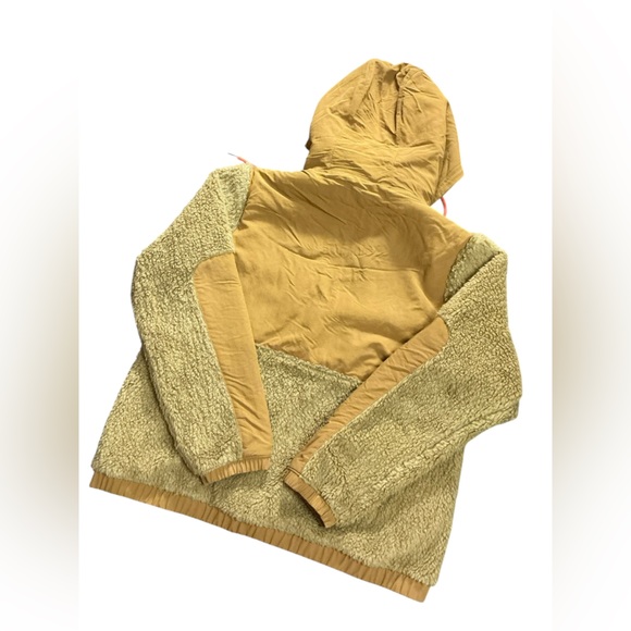 Patagonia Women’s Tan Shelled Retro-X Sherpa Fleece Hooded Pullover Jacket L - Picture 8 of 9